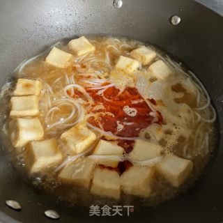 煎蛋螺蛳粉的做法步调：5