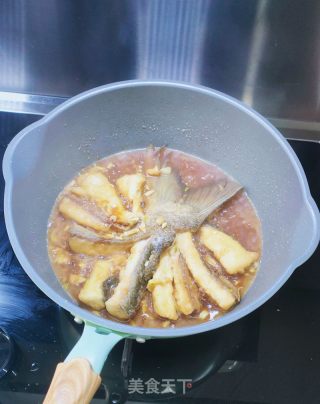 糖醋鱼尾的做法步调：7