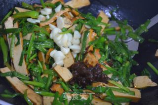 韭菜炒豆干的做法步调：7