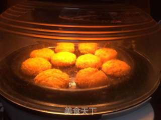 土豆鸡肉饼的做法步调：9