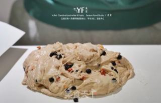 潘娜托僧｜意年夜利圣诞传统里包家庭配圆的做法步调：5