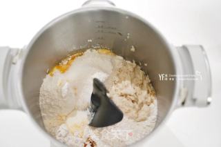 潘娜托僧｜意年夜利圣诞传统里包家庭配圆的做法步调：4