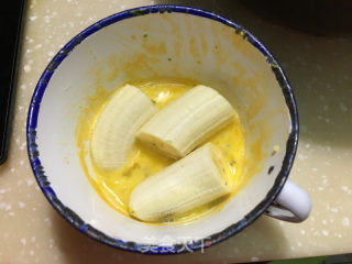 炸喷鼻蕉的做法步调：2