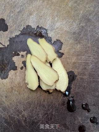 卤鸡腿的做法步调：2