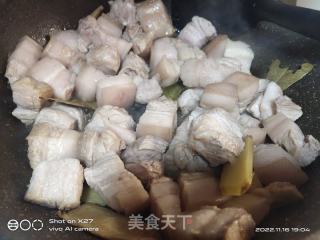 白烧五花肉的做法步调：2