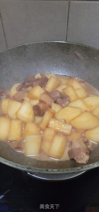 腊肉焖利剑萝卜的做法步调：10