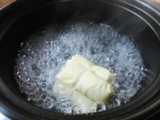 肉里结豆腐汤的做法步调：3