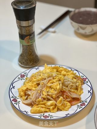 蟹肉棒炒蛋的做法步调：6