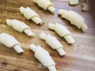 牛角包的做法步调：9