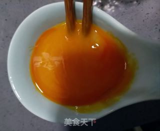 鹿茸菇韭菜炒鸡蛋的做法步调：9