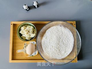 奶喷鼻白薯饼的做法步调：1