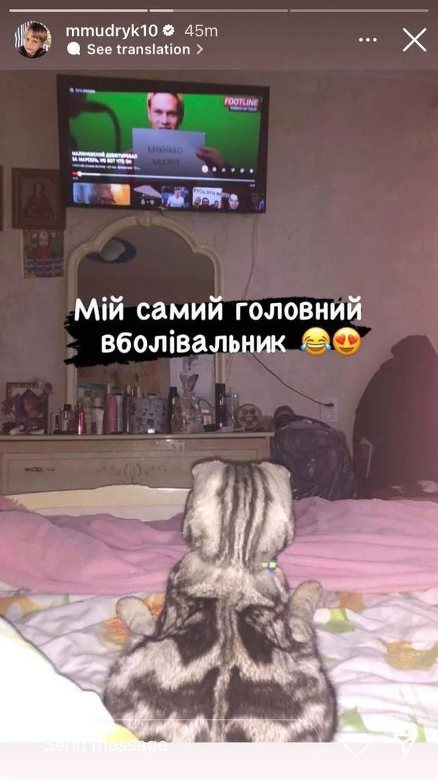 y0YLz1R0srEsmRdZ.jpg