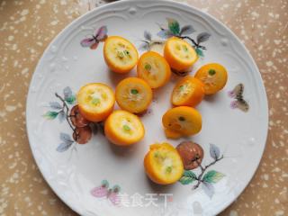 百开金桔雪梨汤的做法步调：2