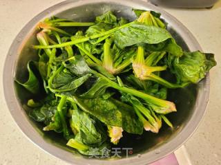 花死菠菜的做法步调：6
