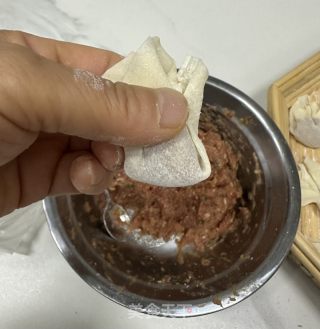 馄饨的做法步调：7