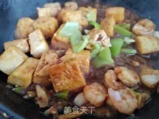 虾仁烧豆腐的做法步调：7