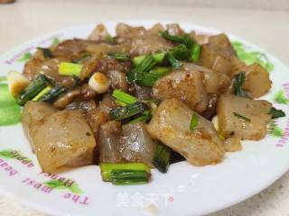 蒜苗炒白薯凉粉的做法步调：5
