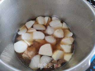 萝卜花菜烧排骨的做法步调：6