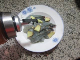炸虾的做法步调：3