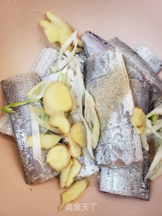 没有炸没有煎白烧带鱼的做法步调：3