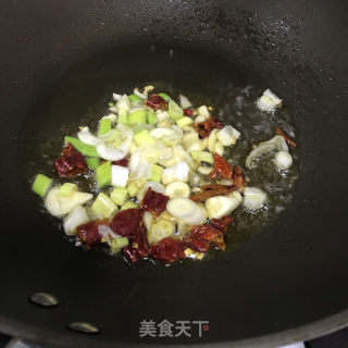 乌腐竹炒西葫芦的做法步调：5