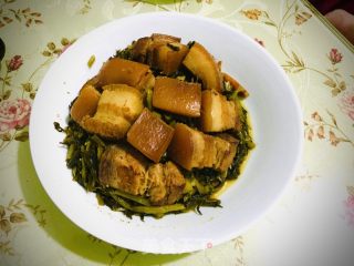 白烧圆肉蒸雪里蕻的做法步调：9