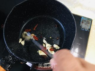 白烧圆肉蒸雪里蕻的做法步调：2