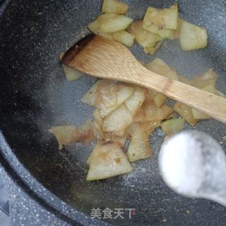 海参炒冬瓜的做法步调：5