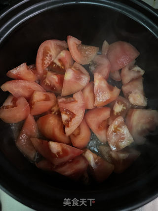 番茄土豆排骨汤的做法步调：4