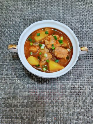 番茄土豆排骨汤的做法步调：11