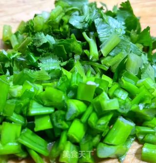 陈肉京彩云吞的做法步调：11