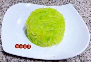 肉终盖莴笋丝的做法步调：14