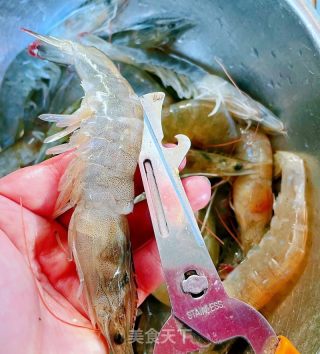 死腌活海虾的做法步调：3