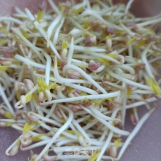 绿芽菜炒海参的做法步调：3