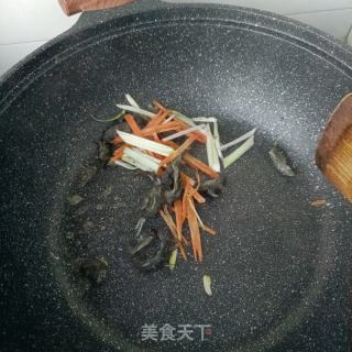 绿芽菜炒海参的做法步调：11