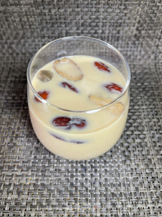 阿胶白枣桂圆奶茶的做法步调：9