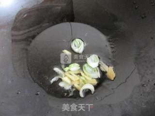 喷鼻菇肉终豆腐的做法步调：3