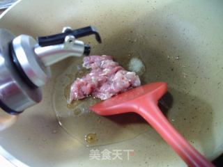 肥肉丝明白菜炒荞麦粑粑的做法步调：3