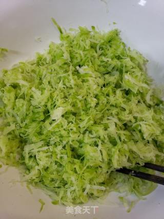 破五的饺子～萝卜虾仁鸡蛋排排子的做法步调：6