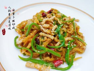 利剑萝卜丝炒肉的做法步调：1