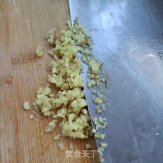 姜终陈醋藕的做法步调：3