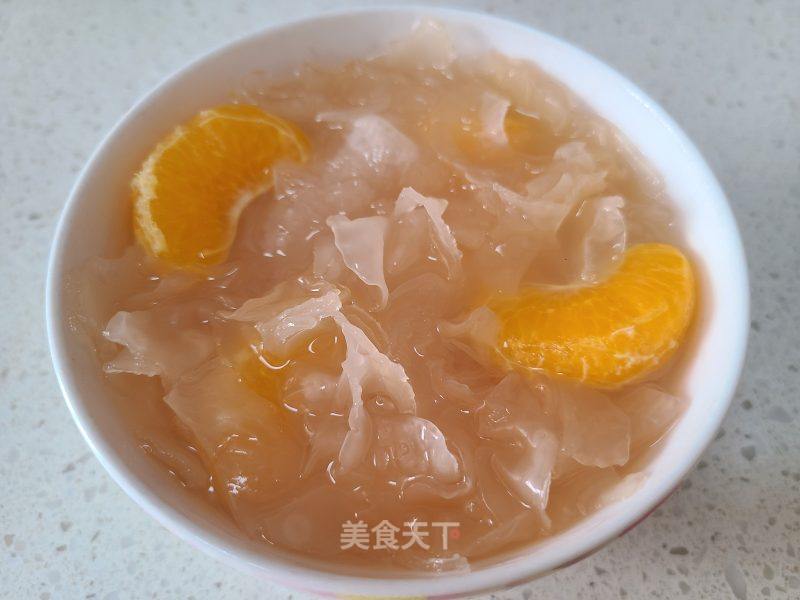 橘瓣银耳羹的做法