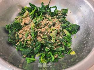 芝麻盐拌菠菜的做法步调：5