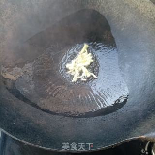 韭菜炒蛎肉的做法步调：5