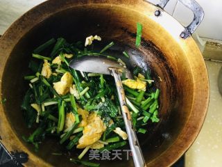 韭菜炒鸡蛋的做法步调：10