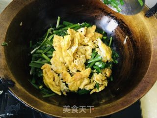 韭菜炒鸡蛋的做法步调：8