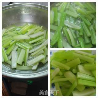 利剑灼西芹的做法步调：4