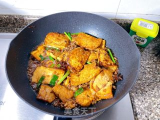 酱焖豆腐的做法步调：8