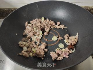 酱焖豆腐的做法步调：4