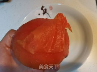 西白柿鸡蛋汤的做法步调：2